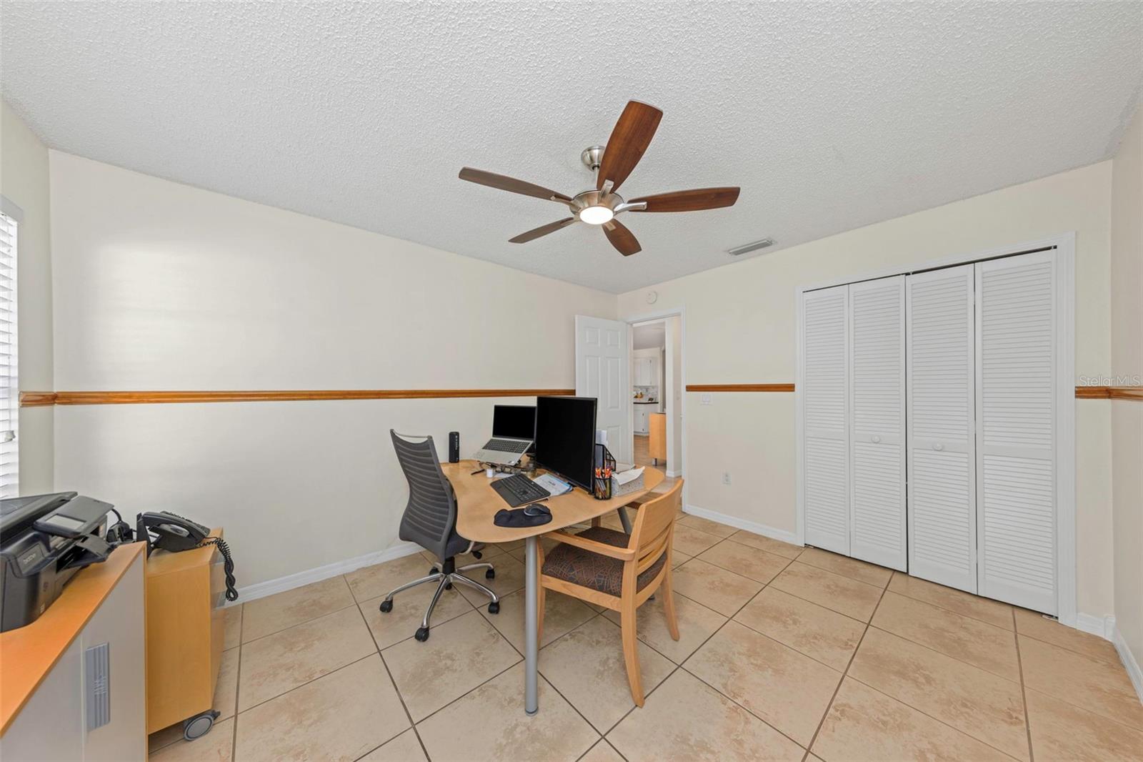 2437 Hawk Ave Property Photo 26