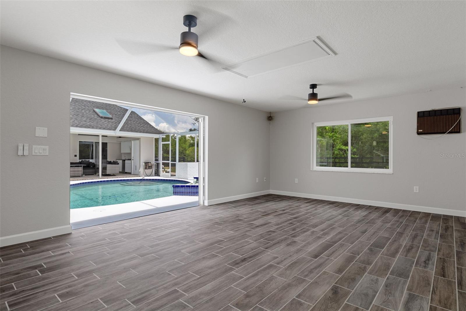 4200 W Pine Ridge Blvd Property Photo 12