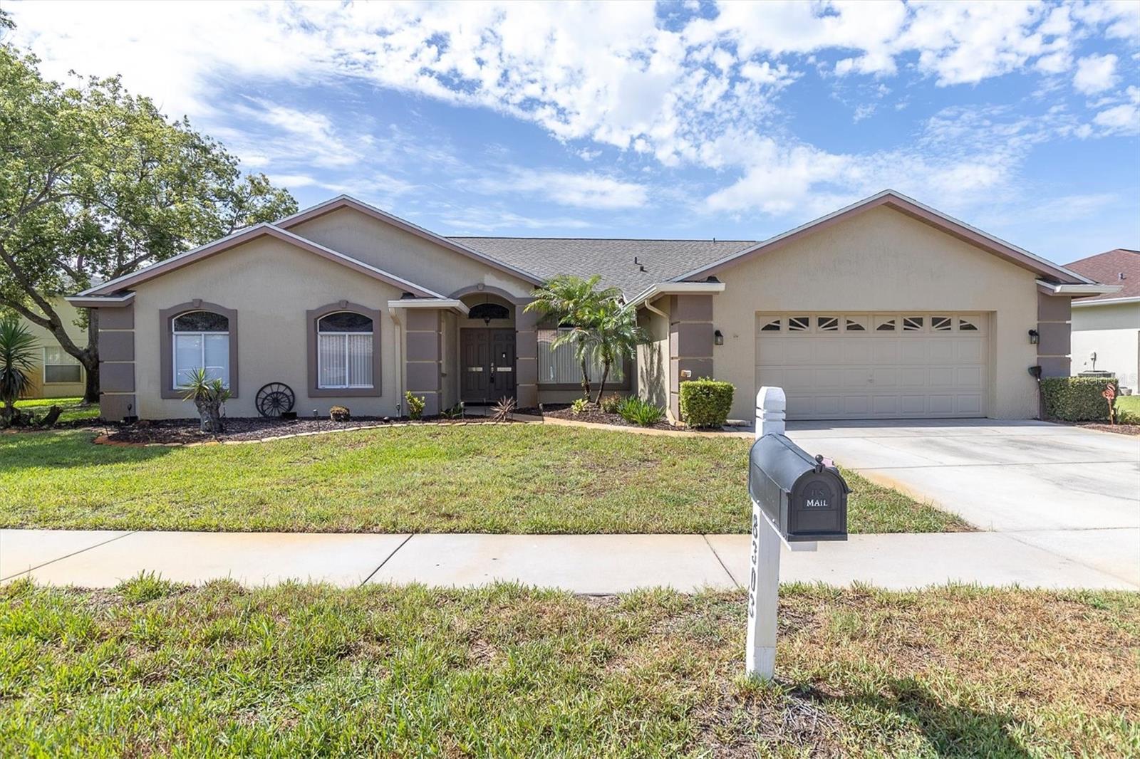 8303 Coral Creek Loop Property Photo 1