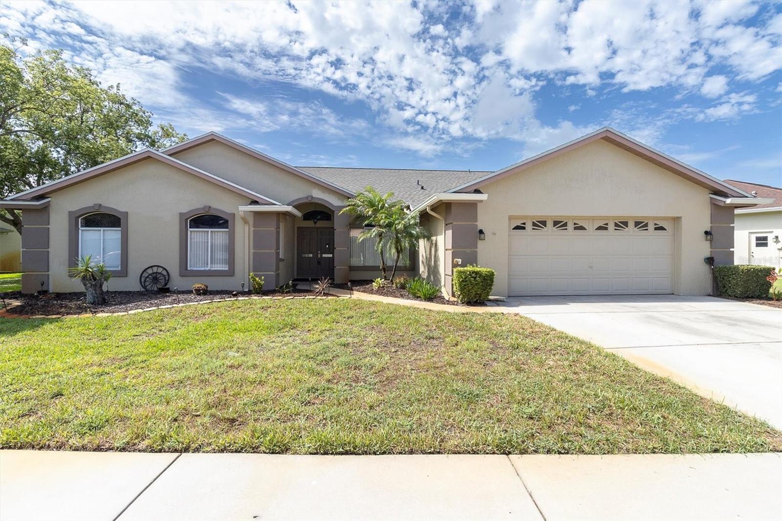 8303 Coral Creek Loop Property Photo 2