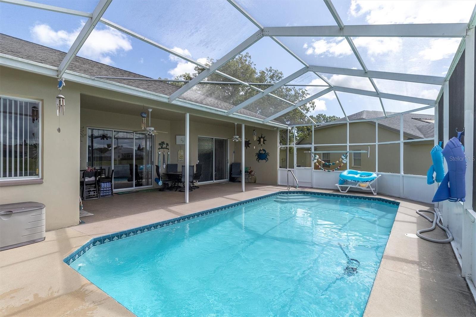 8303 Coral Creek Loop Property Photo 3