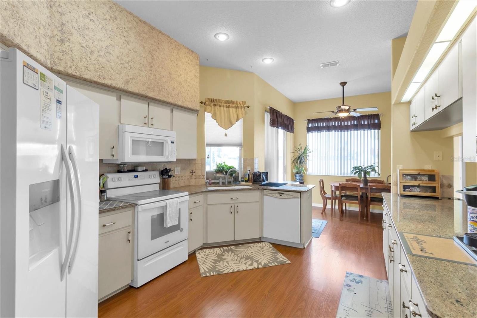 8303 Coral Creek Loop Property Photo 9