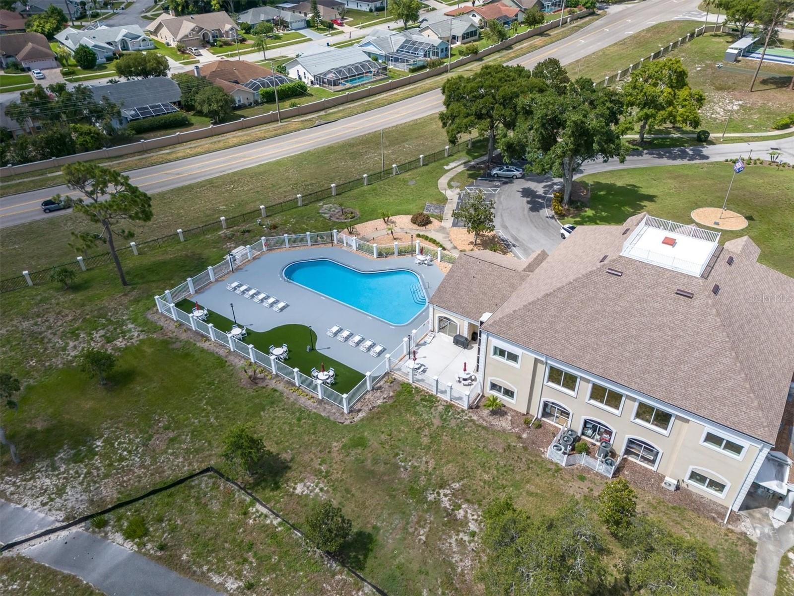 8303 Coral Creek Loop Property Photo 47