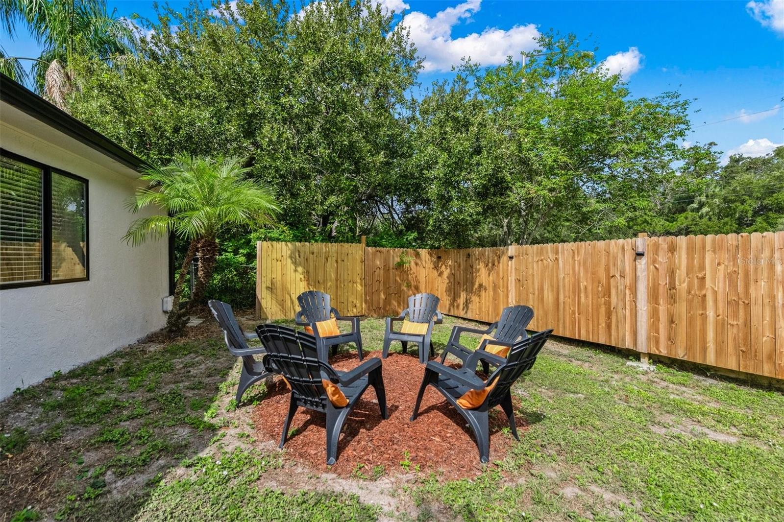 2911 Woodpine Ct Property Photo 50