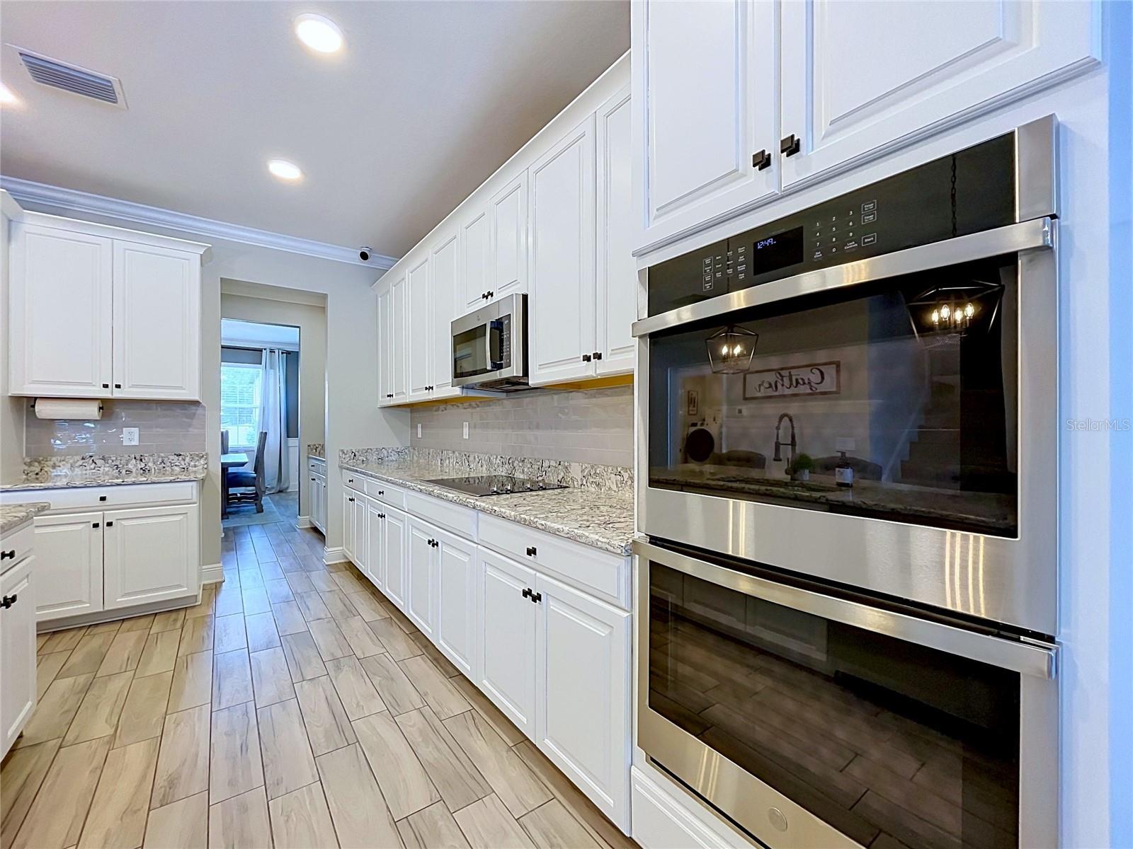 12093 Nouveau Ave Property Photo 14