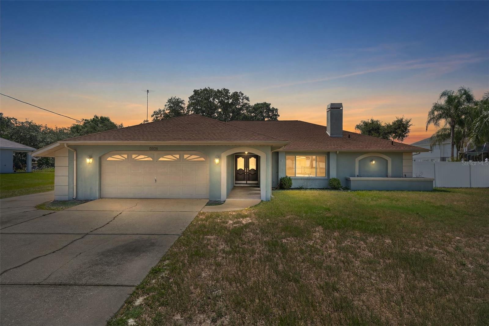7376 Skylark Dr Property Photo 3