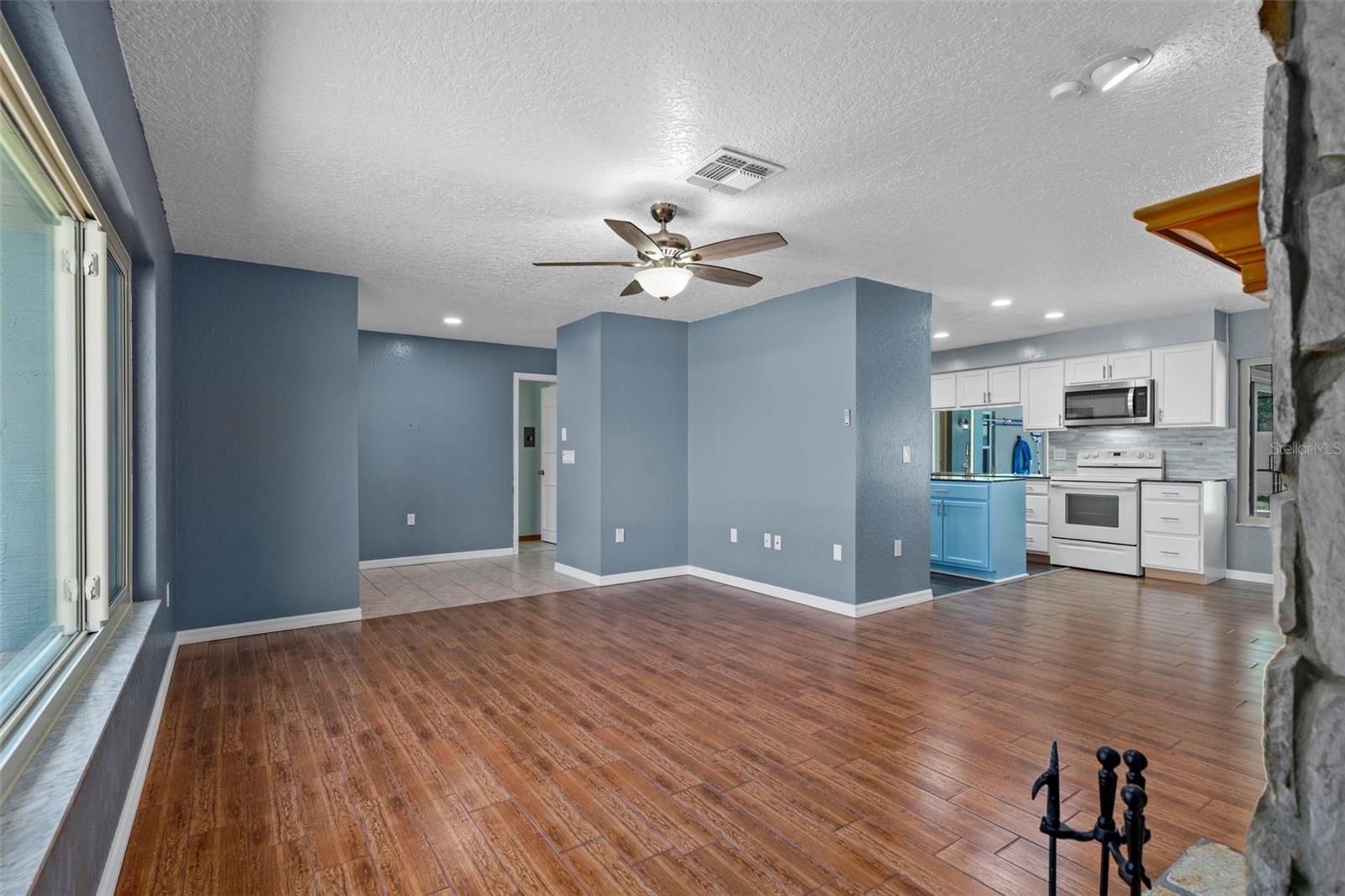 7376 Skylark Dr Property Photo 14