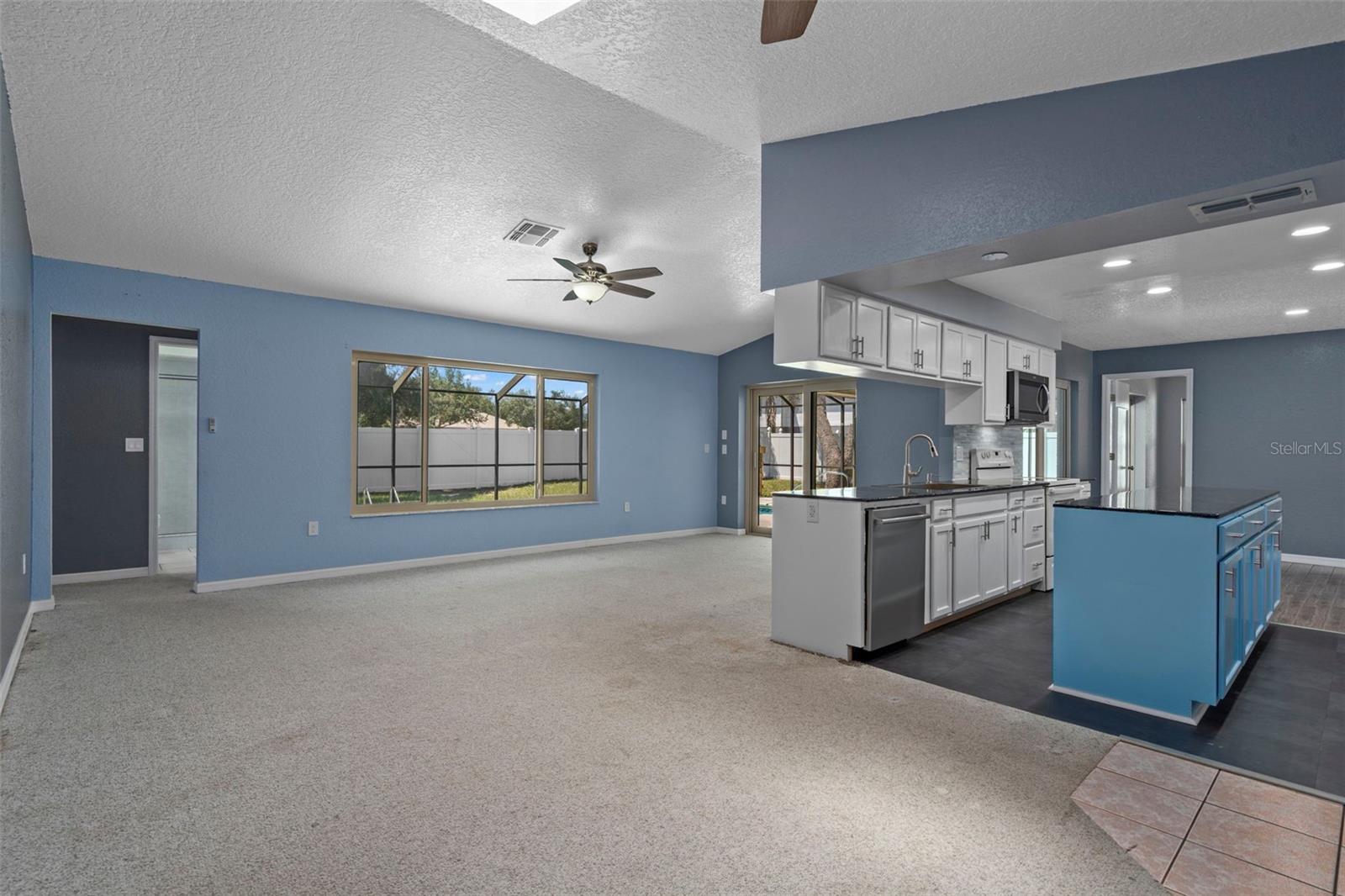 7376 Skylark Dr Property Photo 24