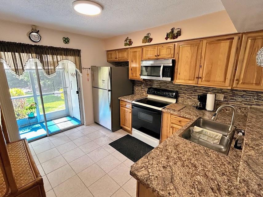 4916 Sunnybrook Dr #14 Property Photo 7