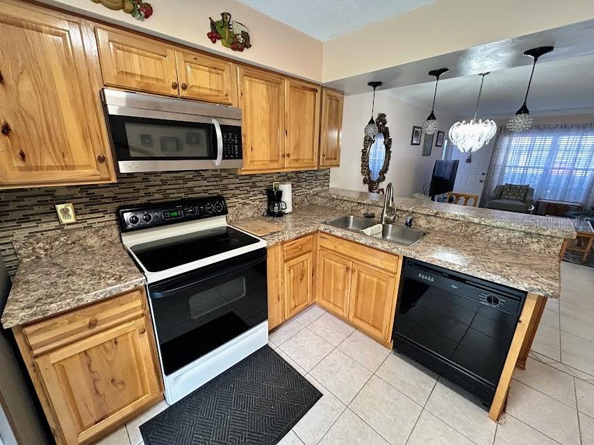 4916 Sunnybrook Dr #14 Property Photo 9