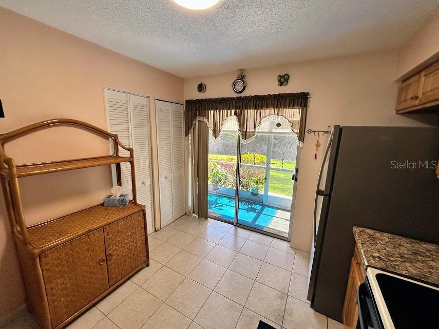 4916 Sunnybrook Dr #14 Property Photo 10