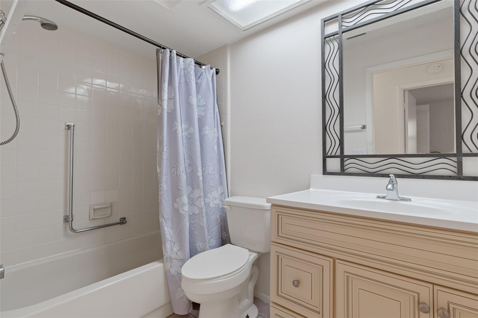 6300 Darien Way Property Photo 35