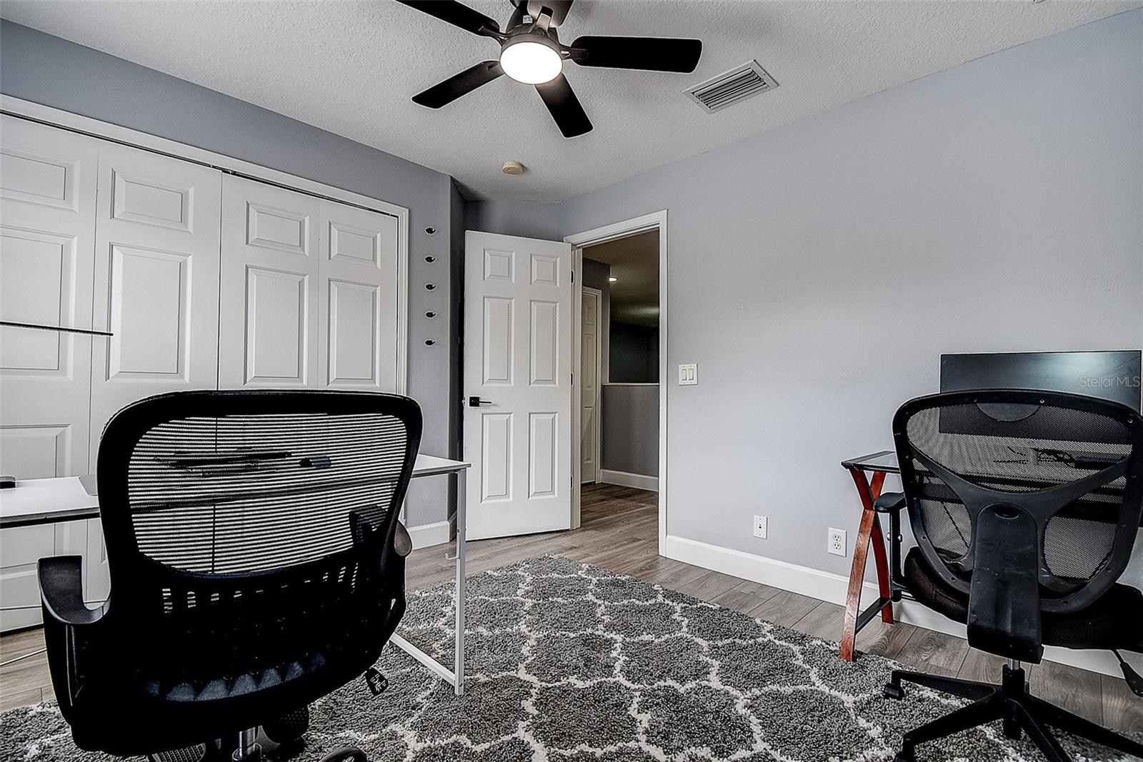1426 Hillview Ln Property Photo 25