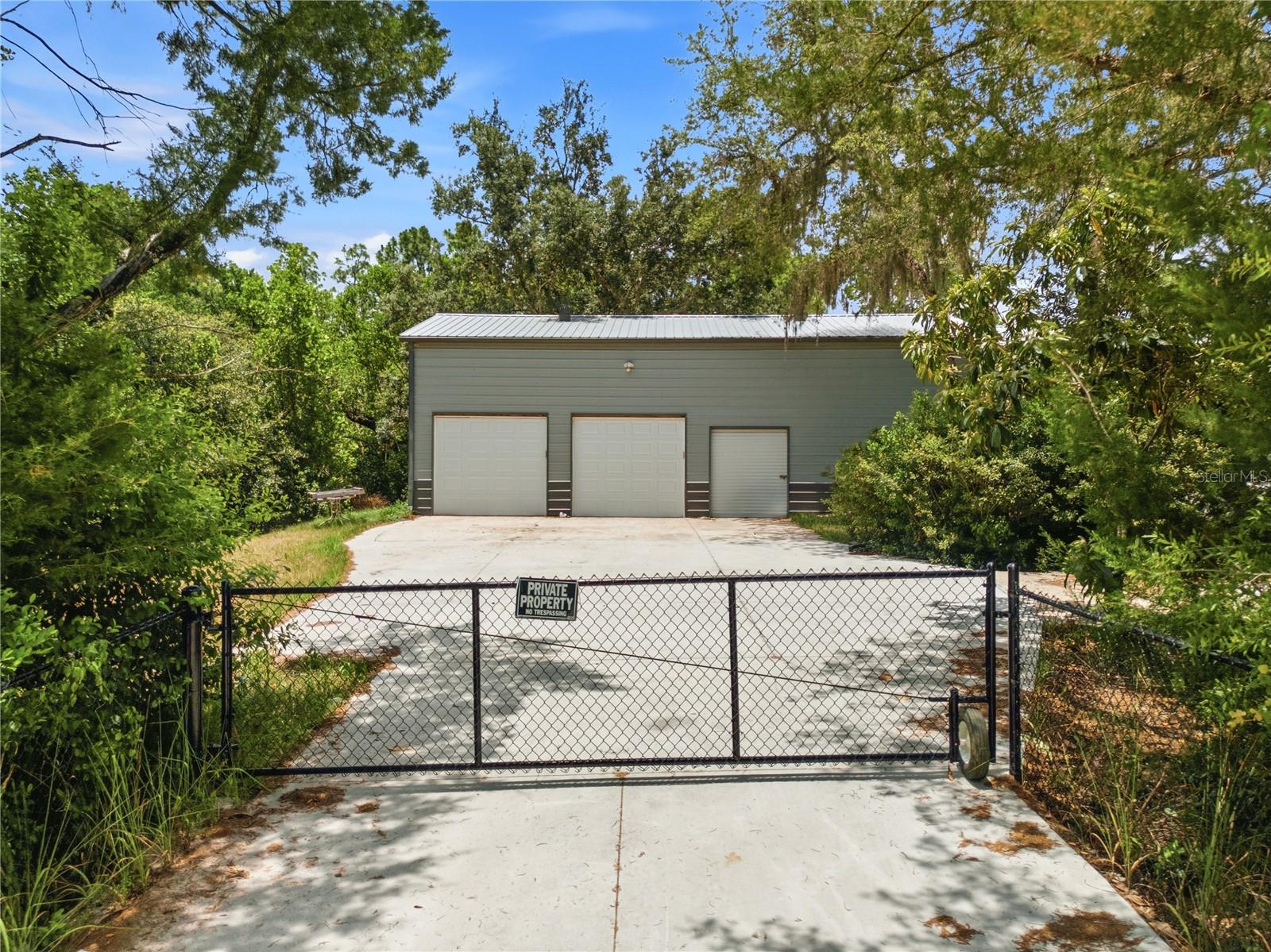 6111 Cartwrite Rd Property Photo 3