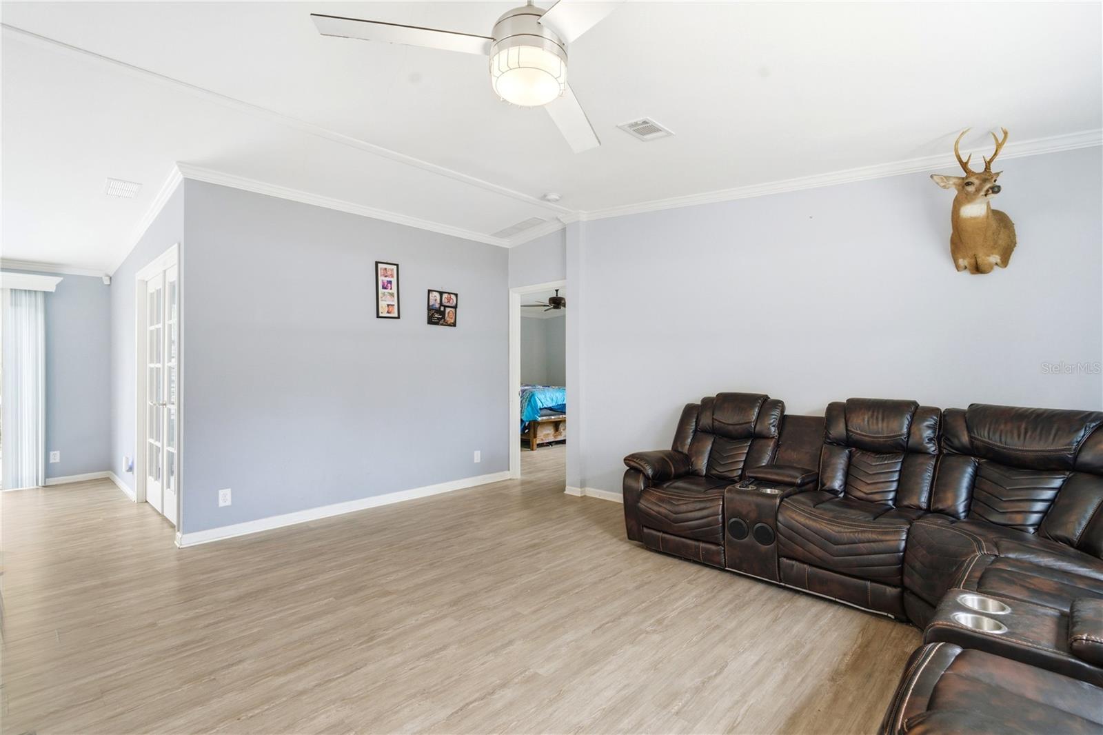 6111 Cartwrite Rd Property Photo 8