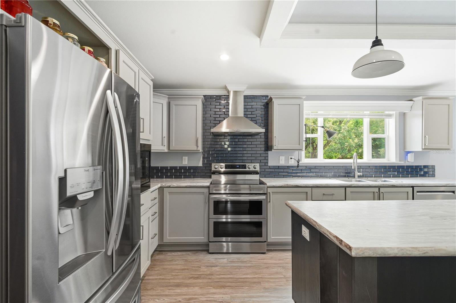 6111 Cartwrite Rd Property Photo 12