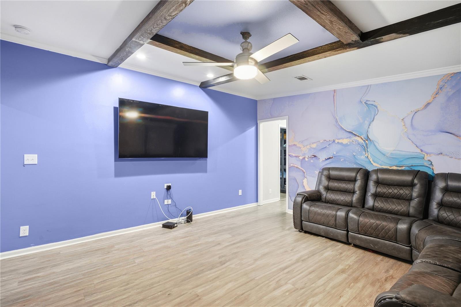 6111 Cartwrite Rd Property Photo 26