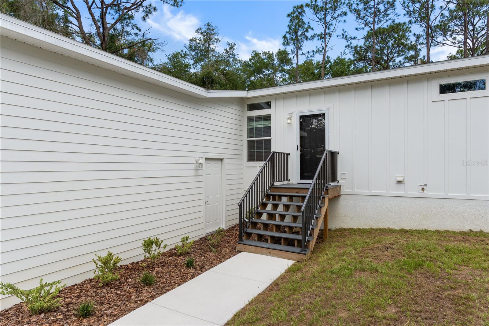 14249 E Razorbill Ave Property Photo 6