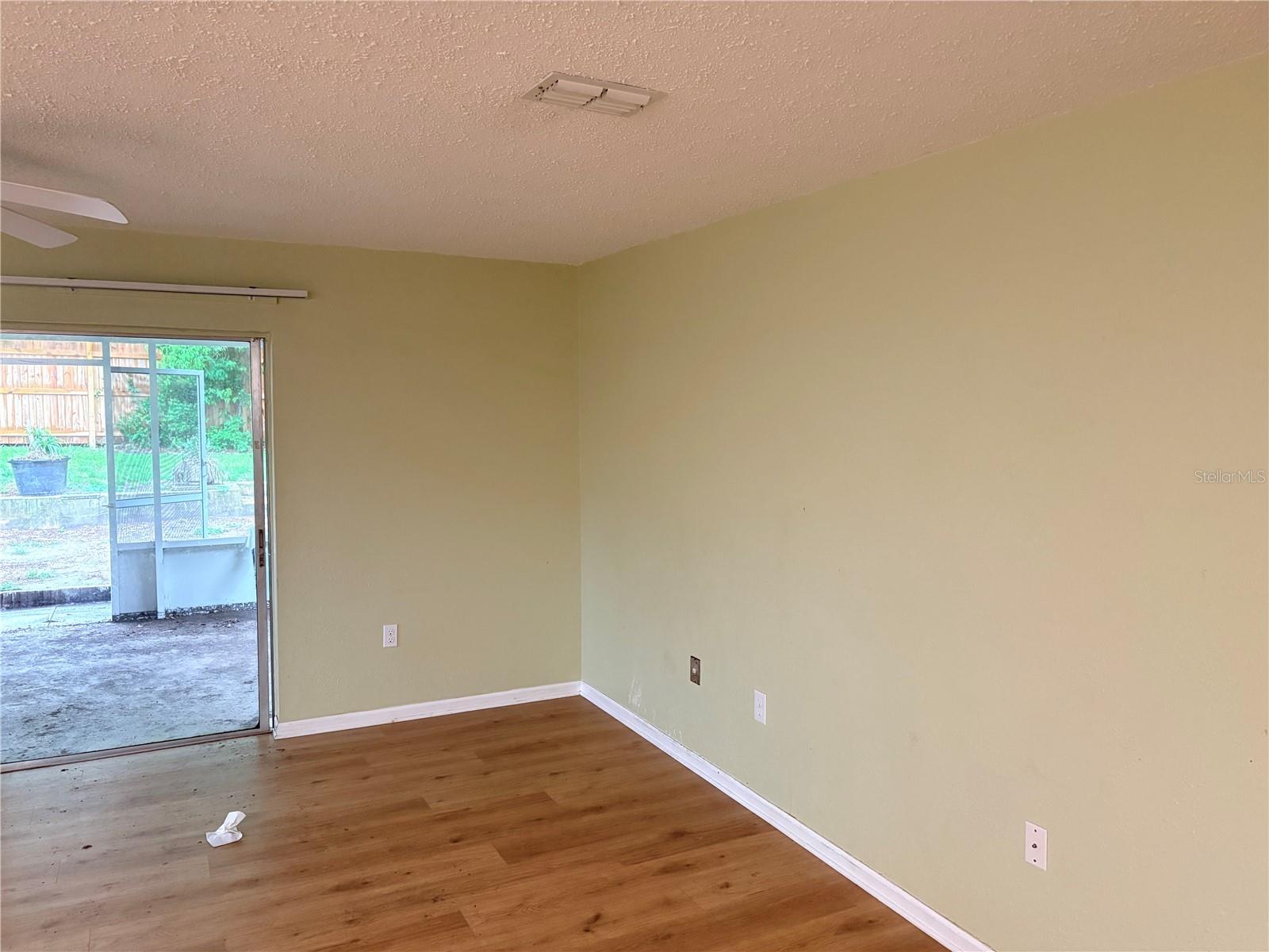 9080 Geneva St Property Photo 6
