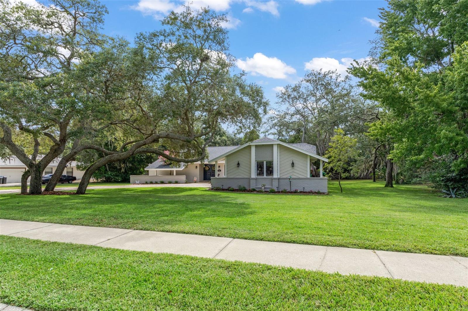 5008 Cumberland Ln Property Photo 3
