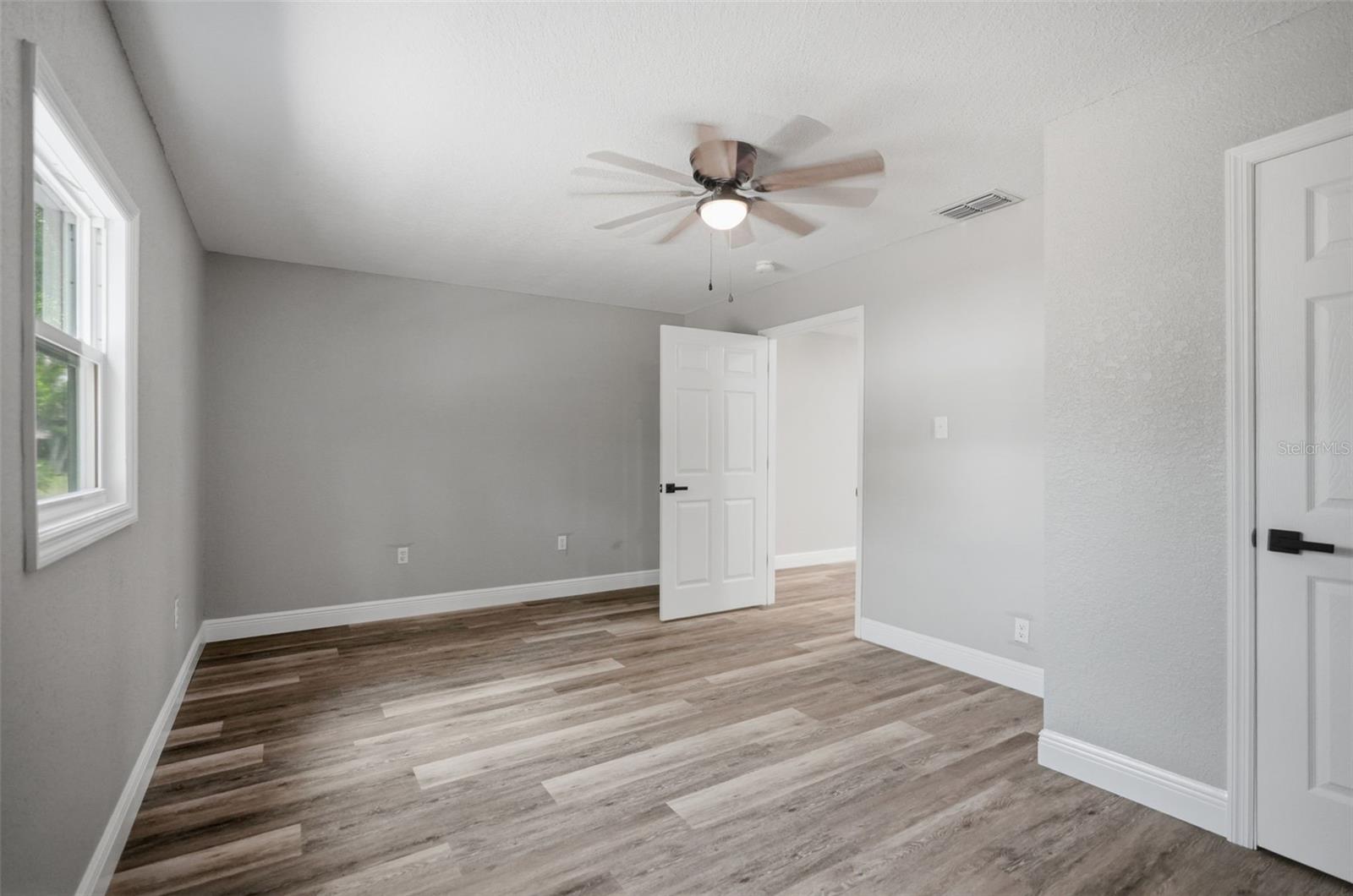 7407 Dundee Way Property Photo 22