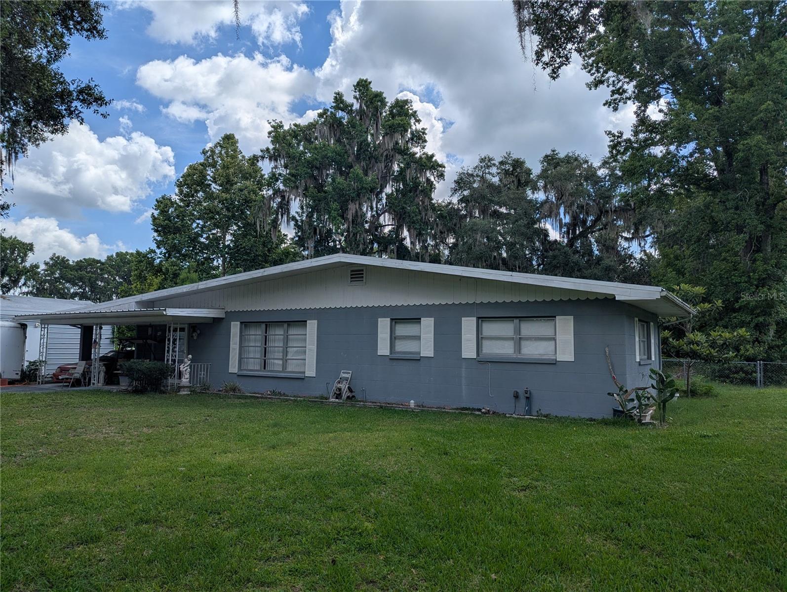 7633 S Crescent Loop Property Photo 9