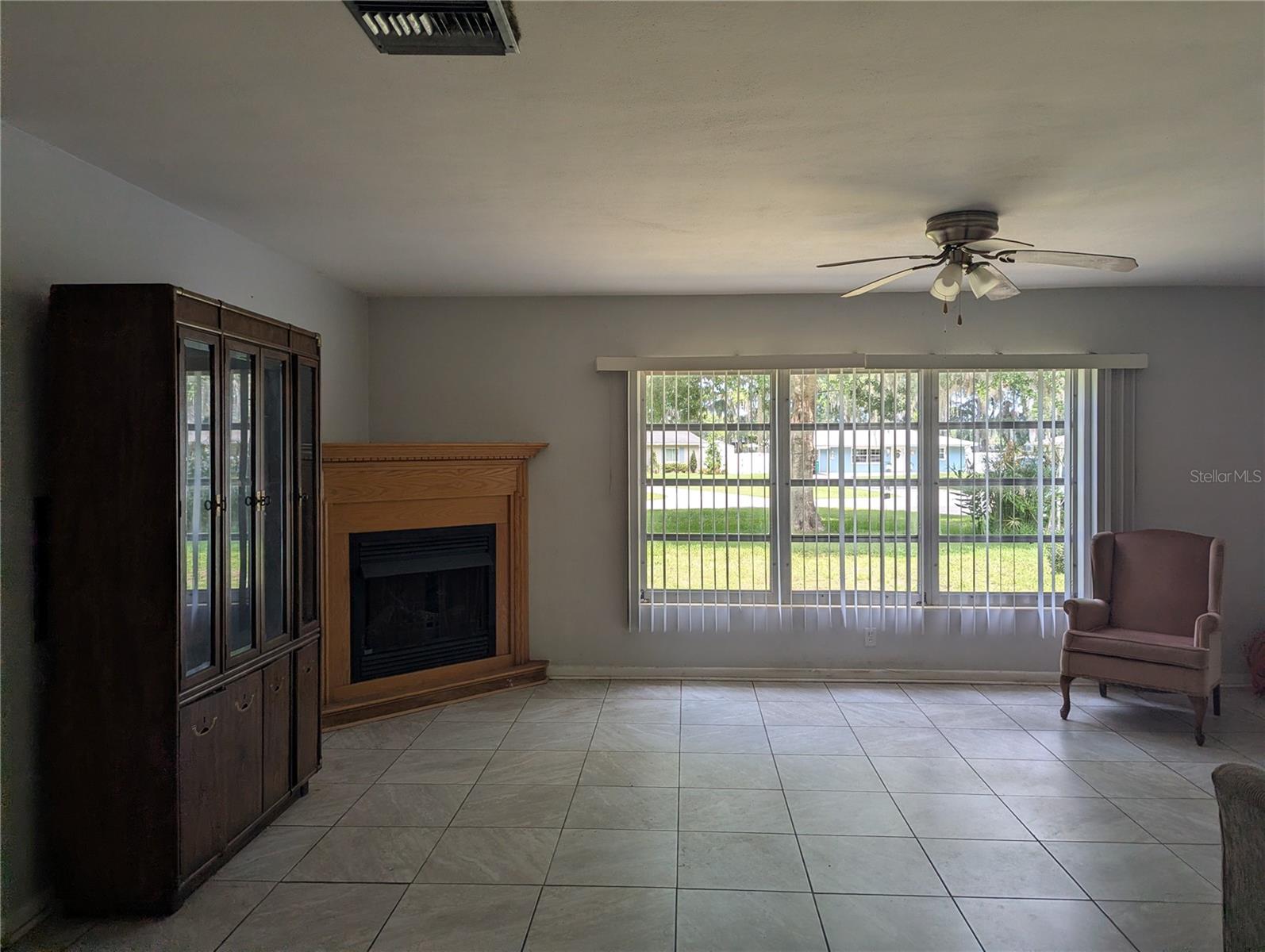 7633 S Crescent Loop Property Photo 11
