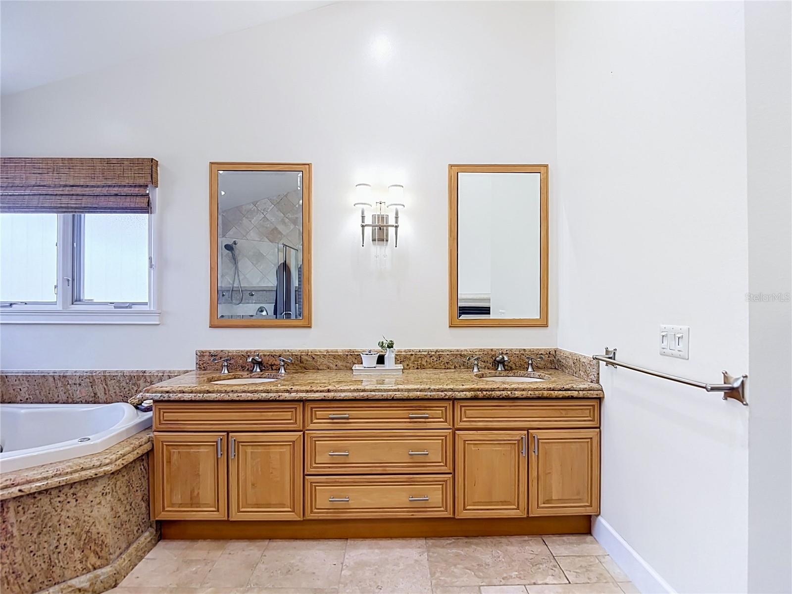 4146 Diaz Ct Property Photo 34