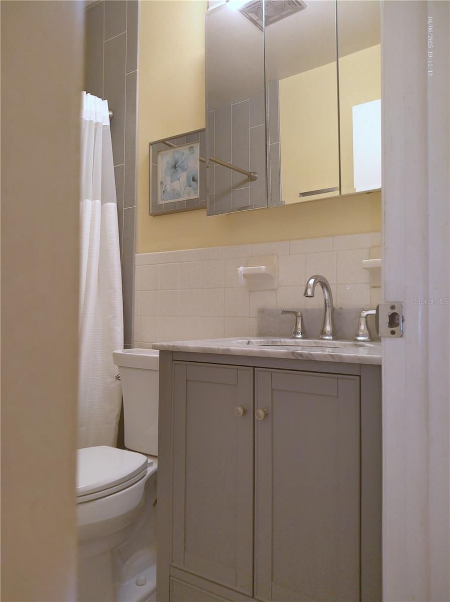 2457 Ecuadorian Way #73 Property Photo 24