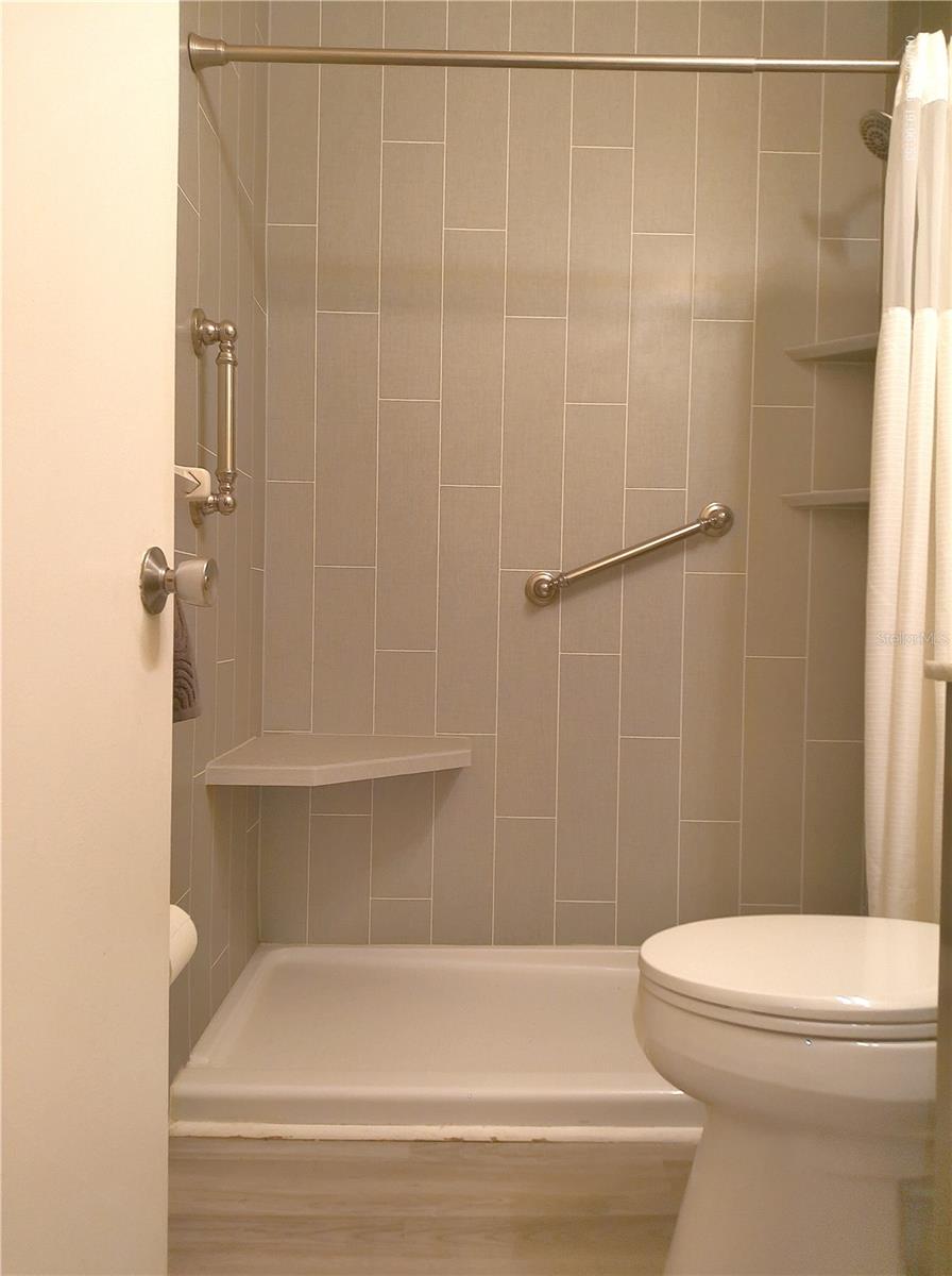 2457 Ecuadorian Way #73 Property Photo 27