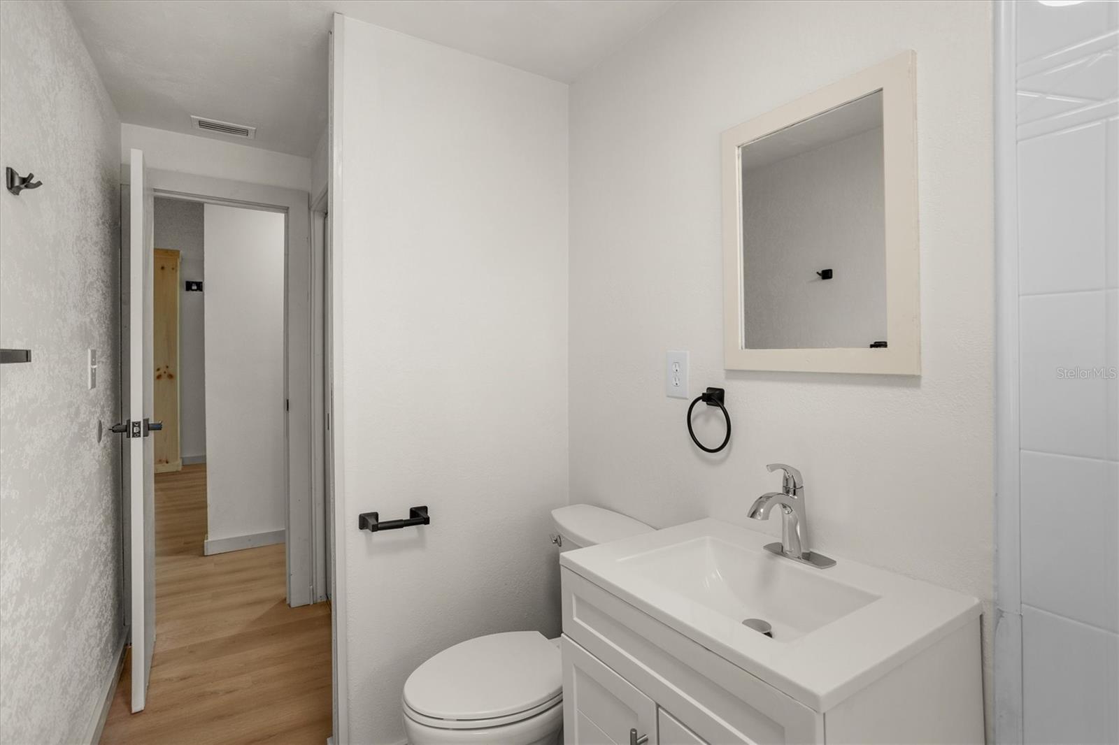 8725 Erie Ln Property Photo 29