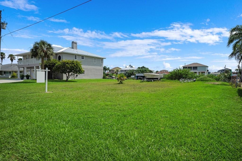 Paradise Cir Property Photo 6
