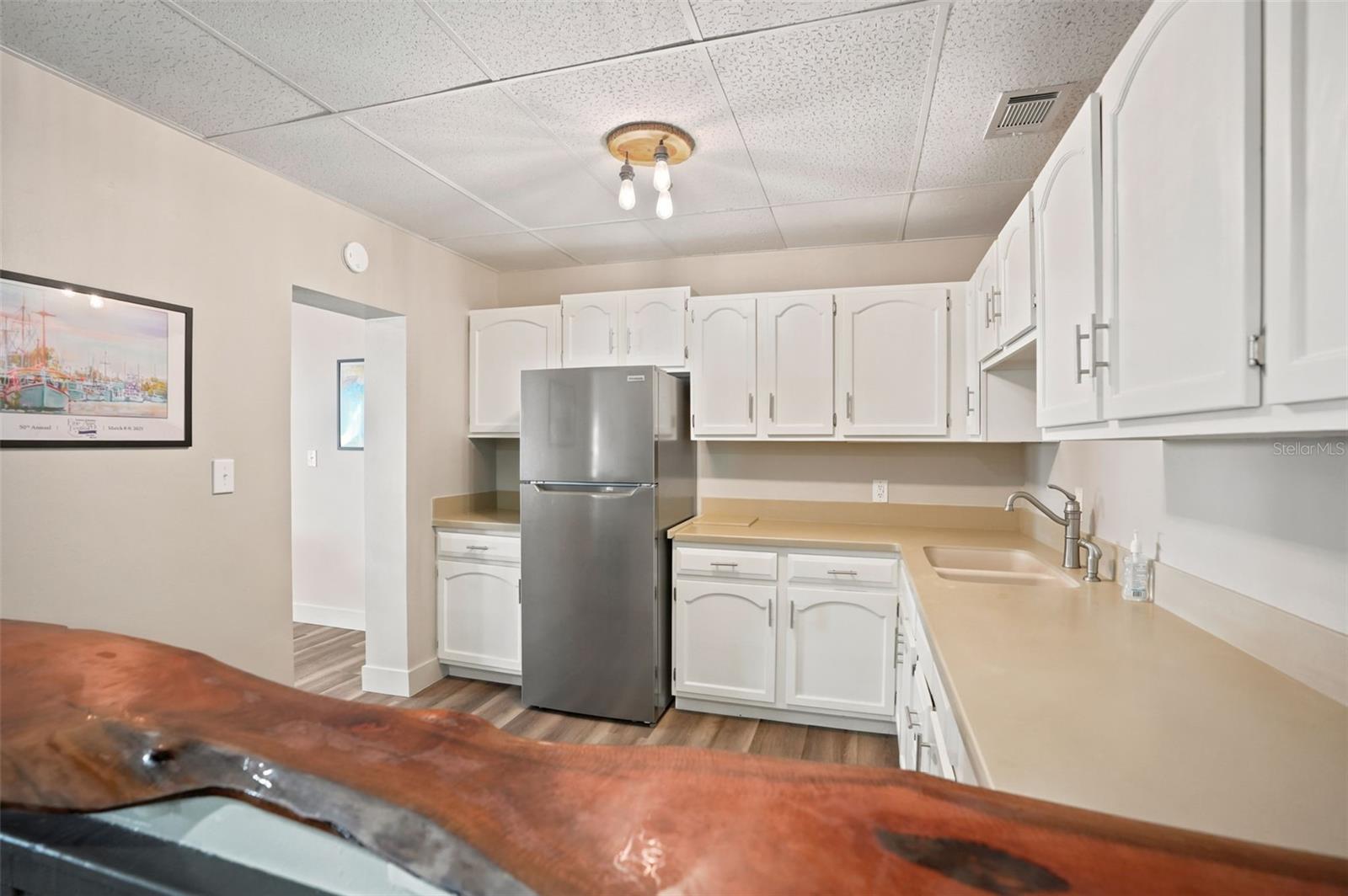90 S Highland Ave #1414 Property Photo 45