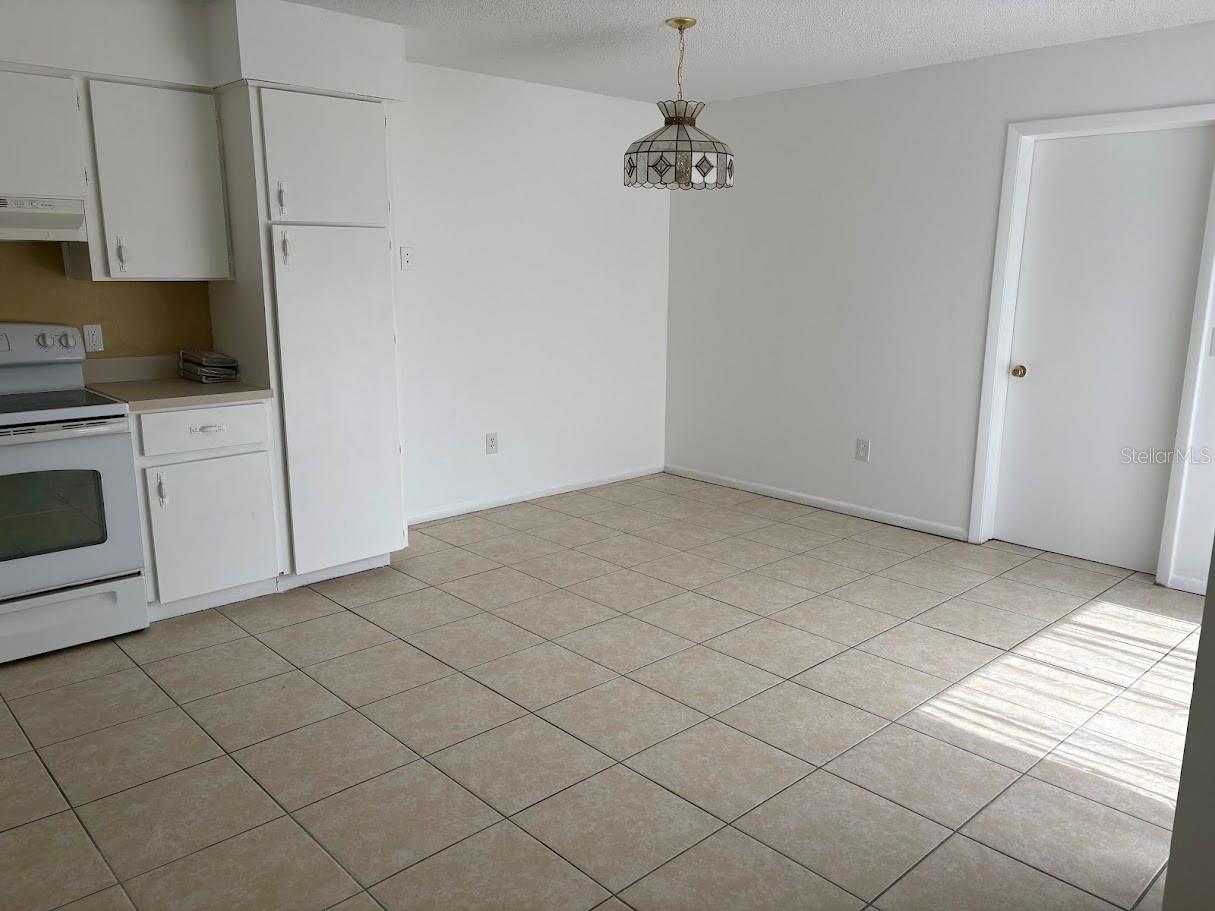 7467 Mead Dr Property Photo 5