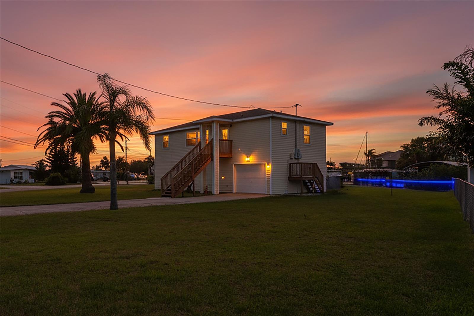 6641 Boatyard Dr Property Photo 2
