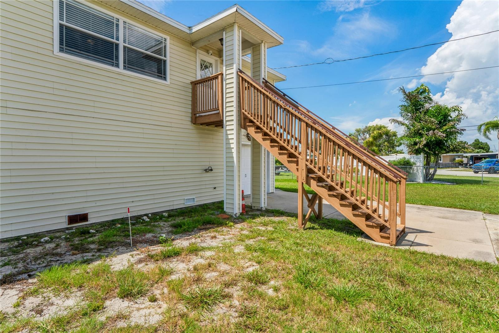 6641 Boatyard Dr Property Photo 3