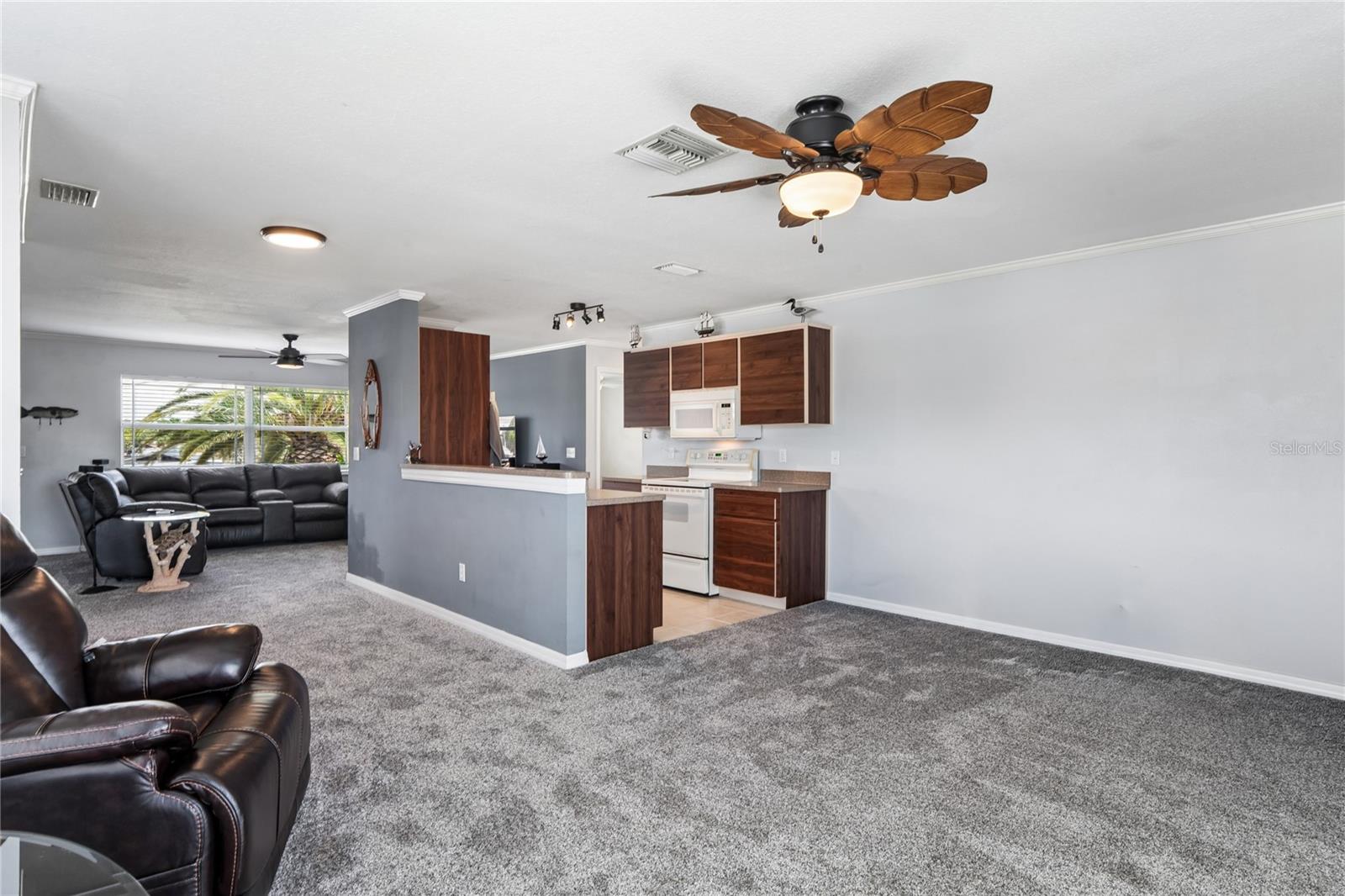 6641 Boatyard Dr Property Photo 9