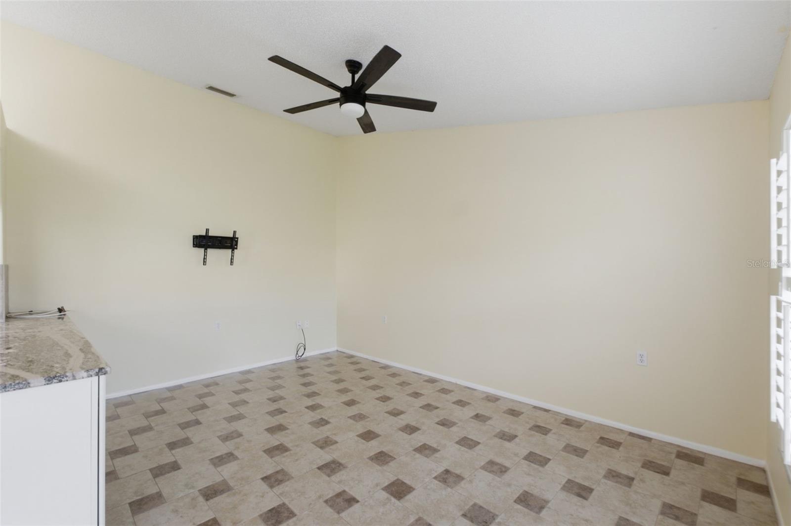 6525 Pine Walk Dr Property Photo 10