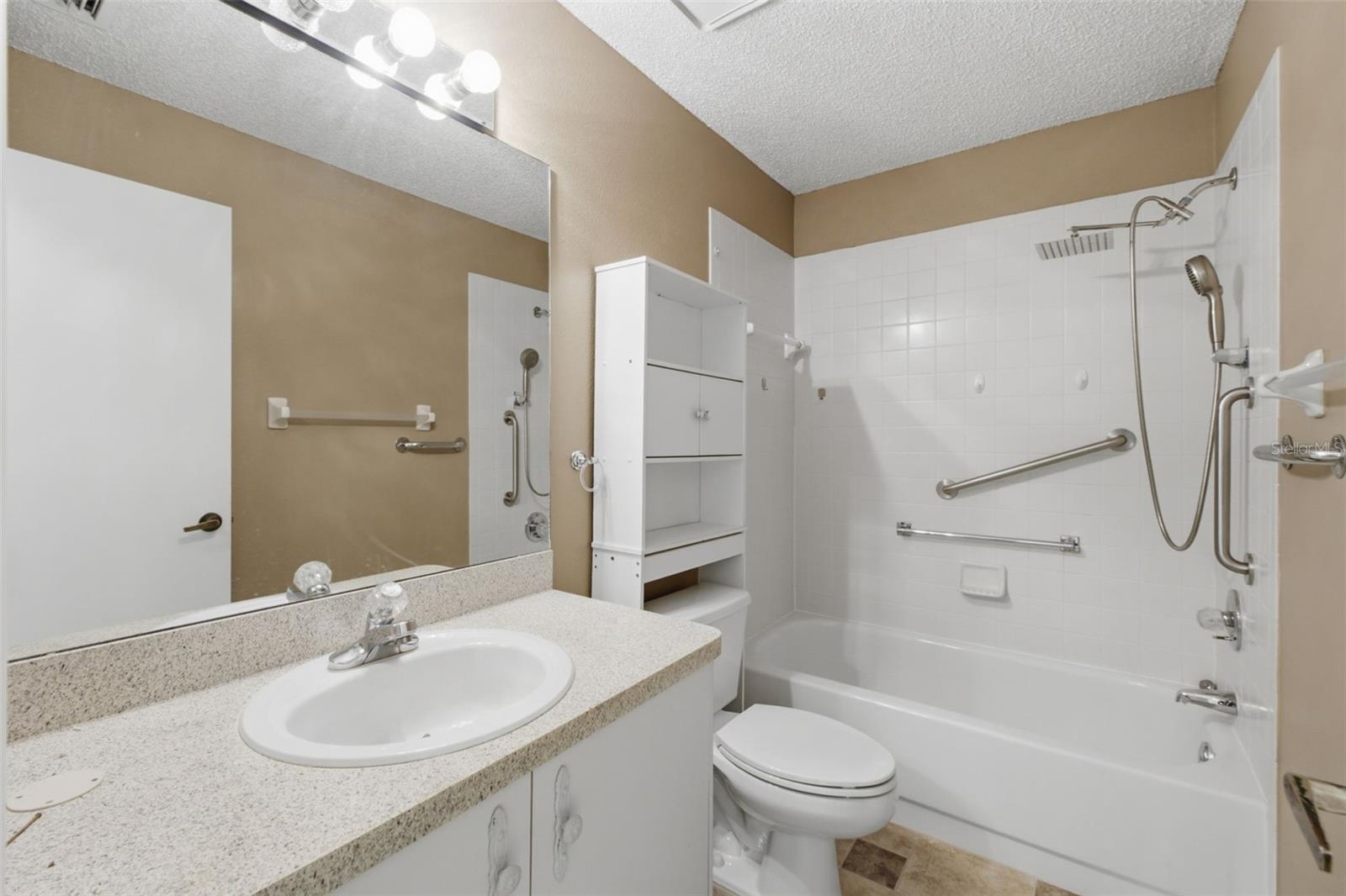 6525 Pine Walk Dr Property Photo 26