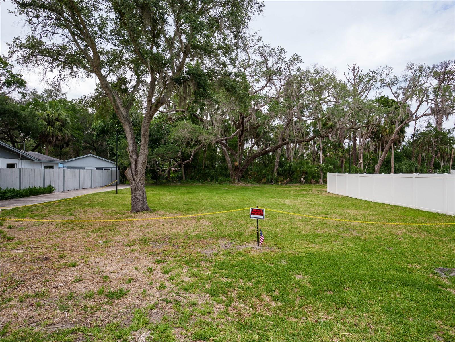 0 LIMESTONE Property Photo 1