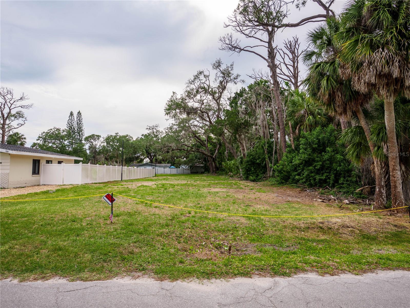 7751 Pier Rd Property Photo 2