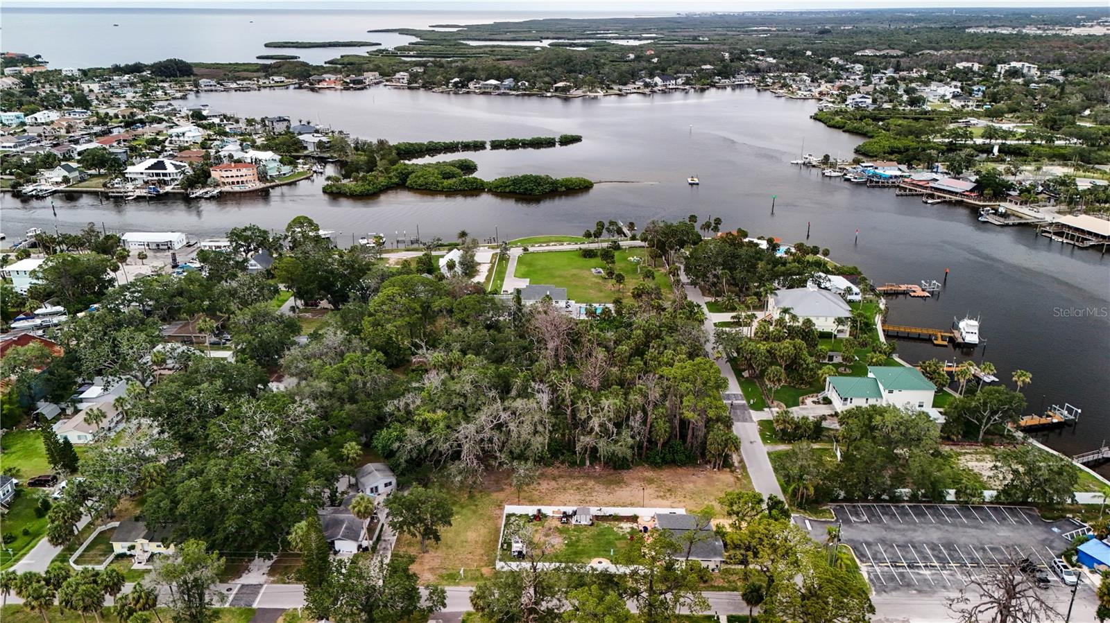 7751 Pier Rd Property Photo 5