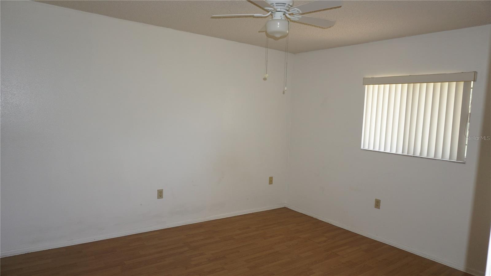12543 Dearborn Dr Property Photo 8