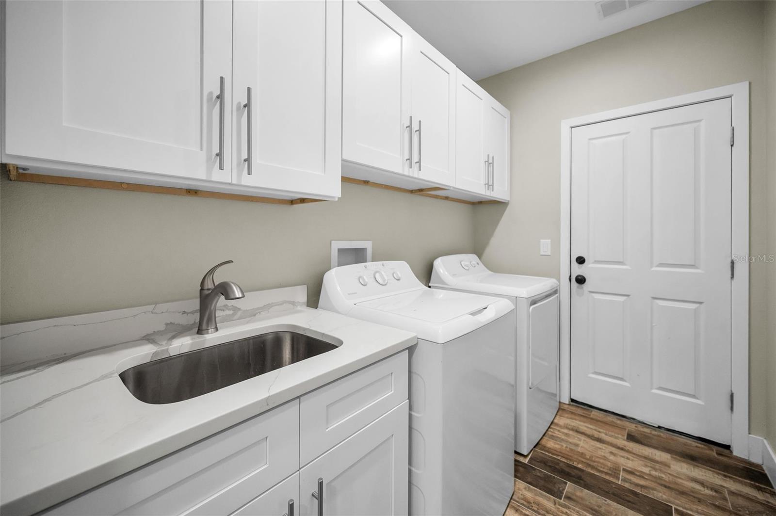 1629 Salmonberry St Property Photo 46
