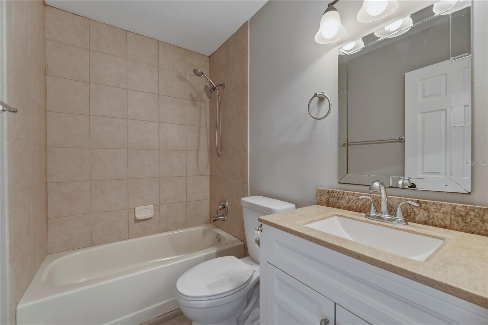 1203 Shady Pines Ln Property Photo 22