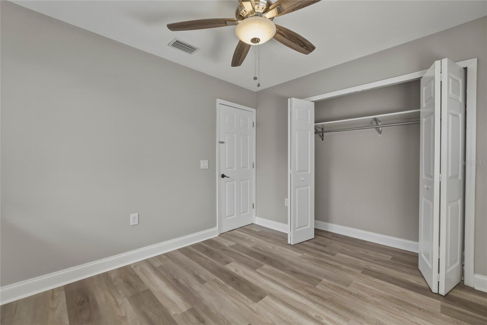 1203 Shady Pines Ln Property Photo 24