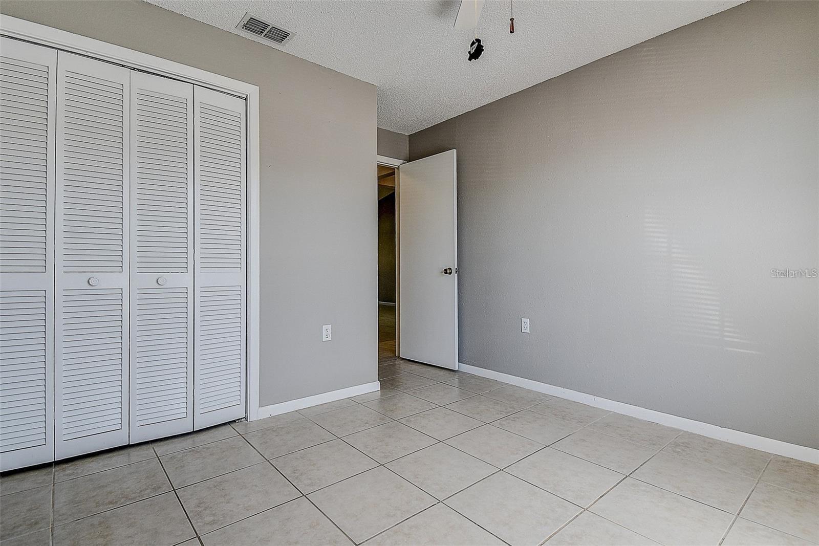 4752 Sunny Loop Property Photo 8