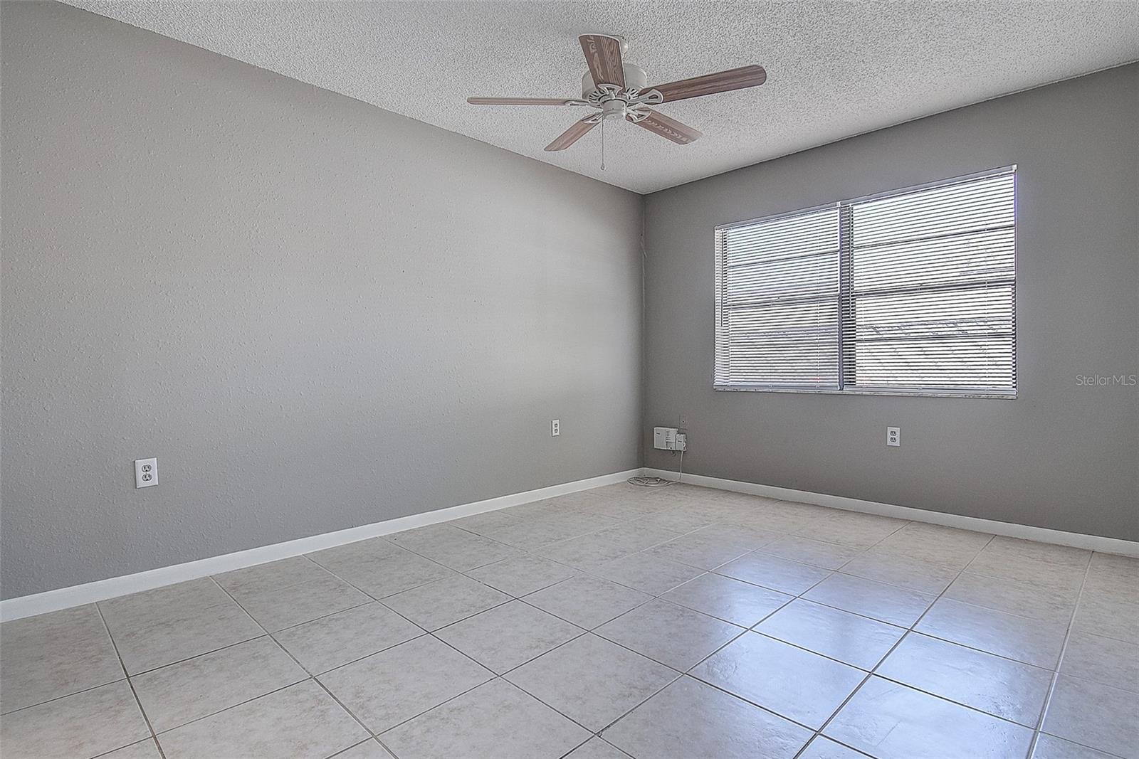 4752 Sunny Loop Property Photo 18