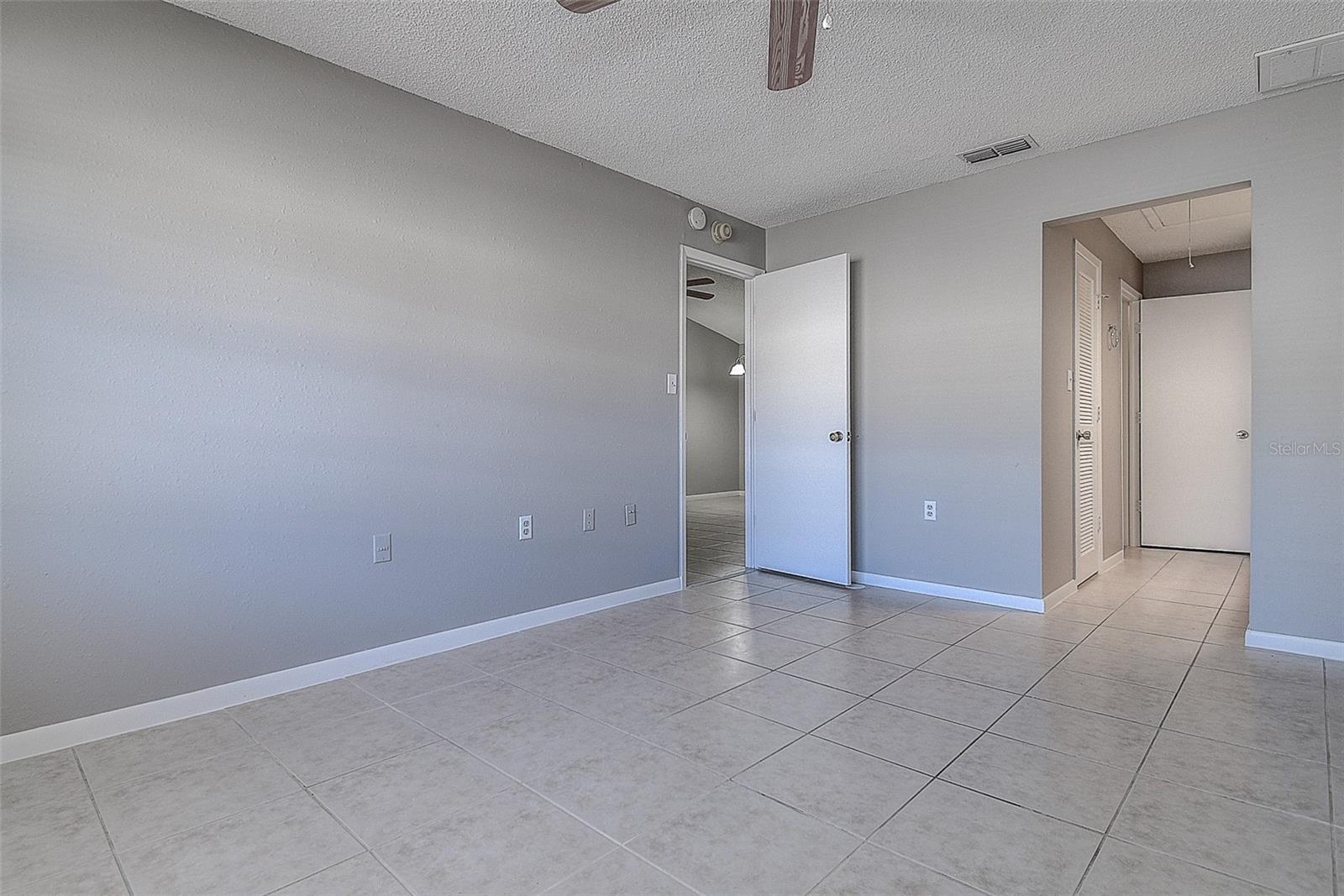 4752 Sunny Loop Property Photo 19