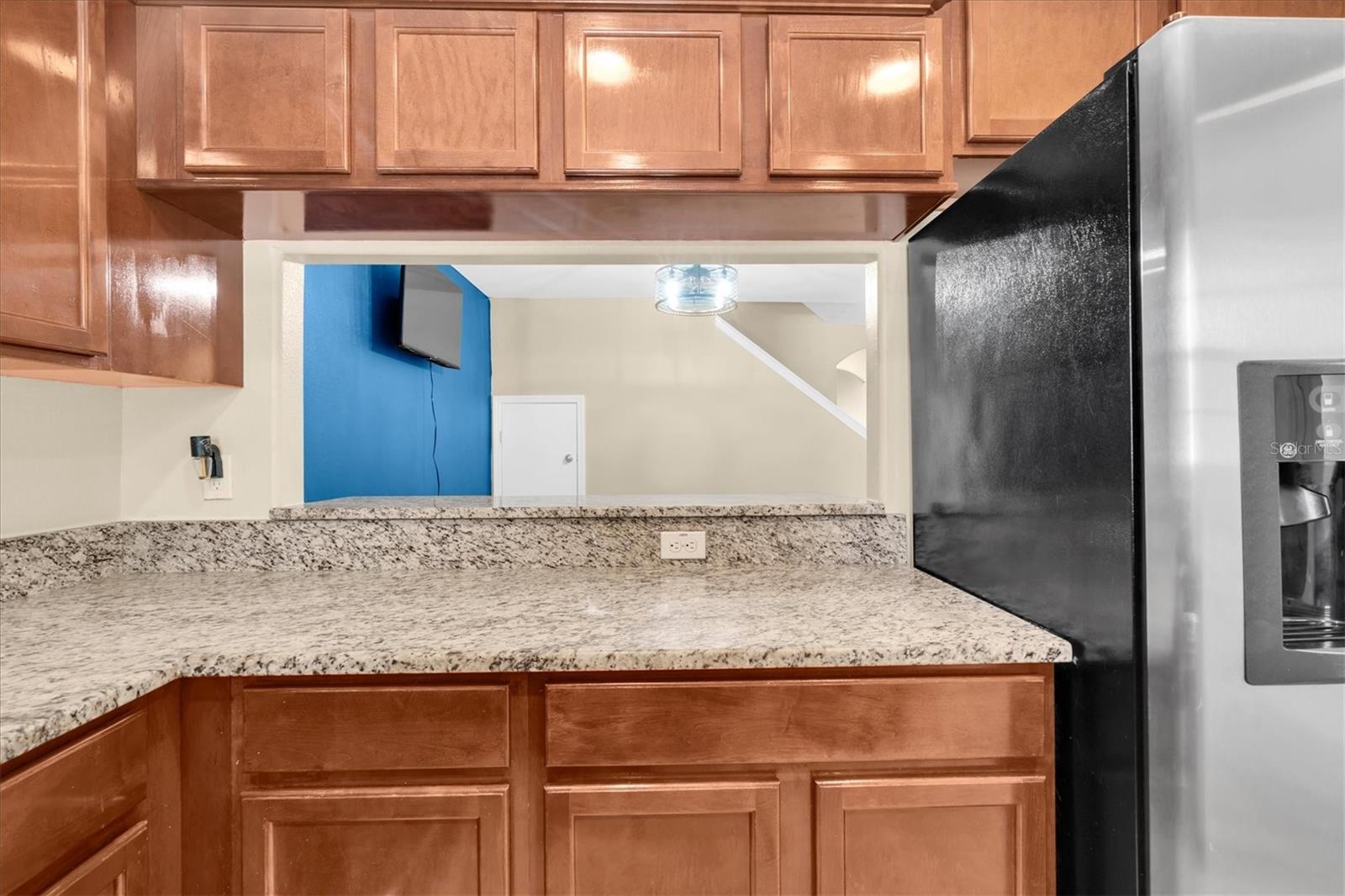 9782 Trumpet Vine Loop Property Photo 10